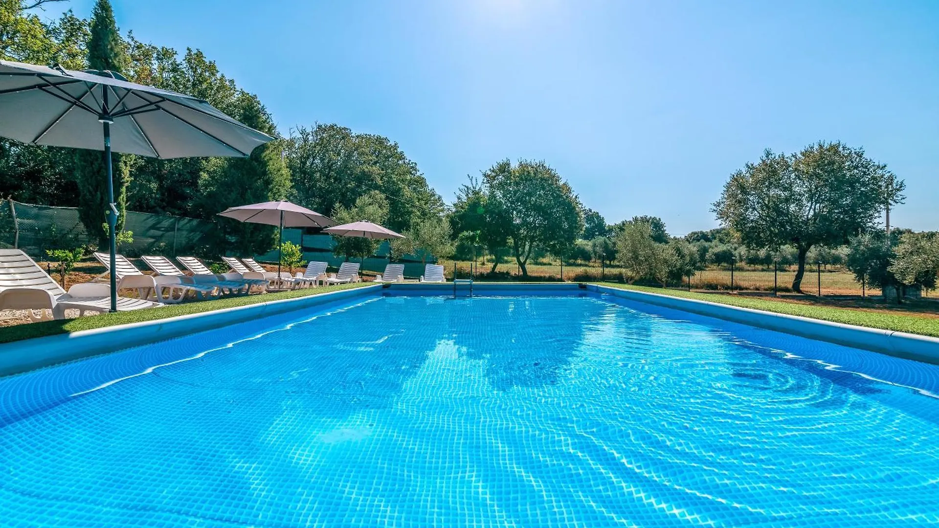 Holiday House With A Swimming Pool Medulin - 21049 Holiday home